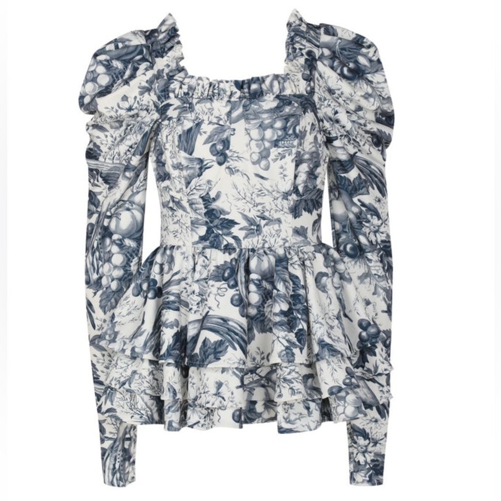 NEW Selkie Boleyn Top